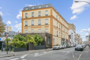 1 rue pierre Brossolette